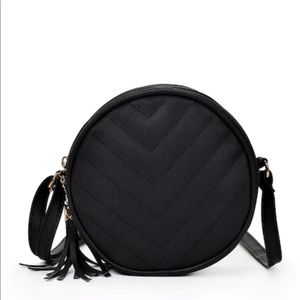 ✨LAST ONE LEFT!! Crossbody Bag With Tassel